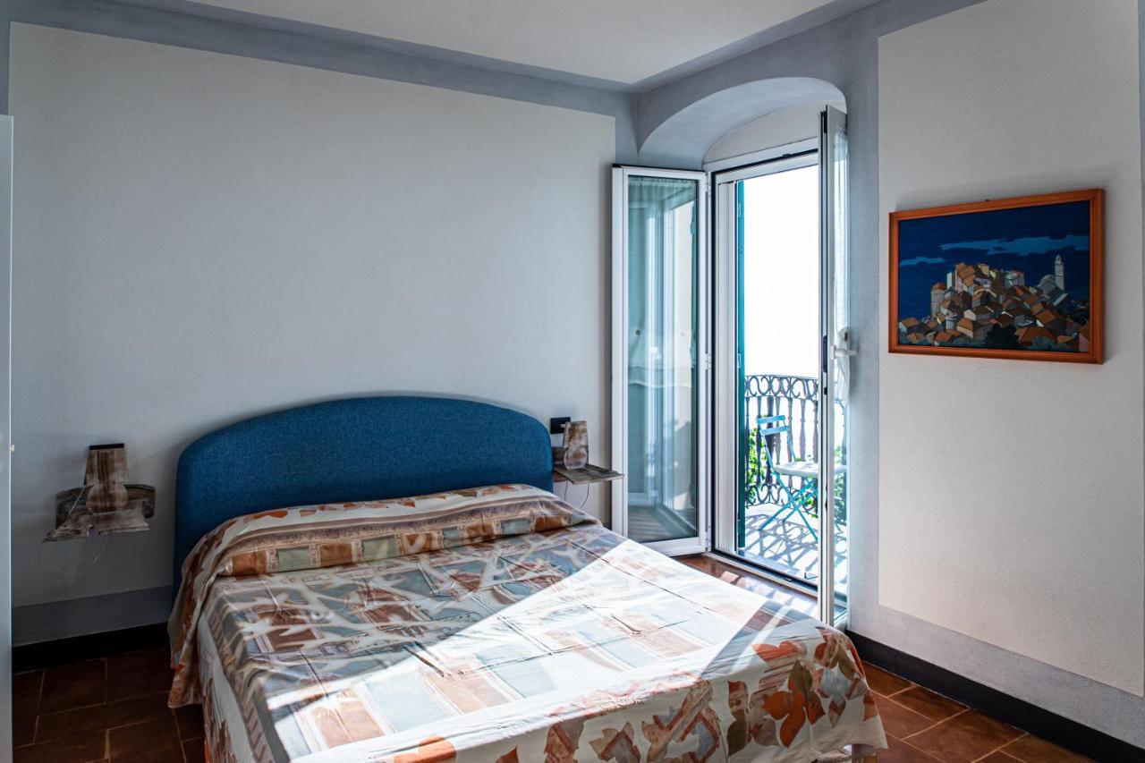 Olivenere Agriturismo ลาวาญา ภายนอก รูปภาพ